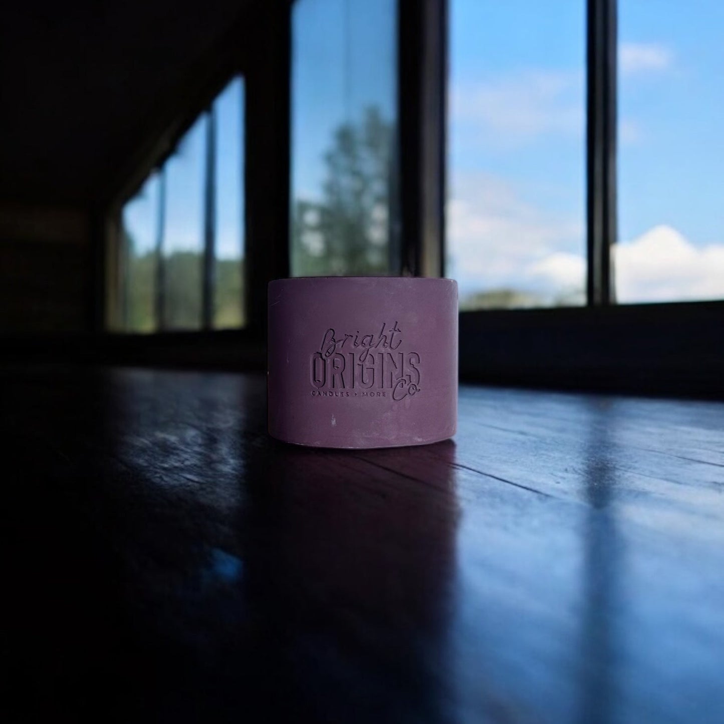 Plum Wood & Clove Leaf Candle