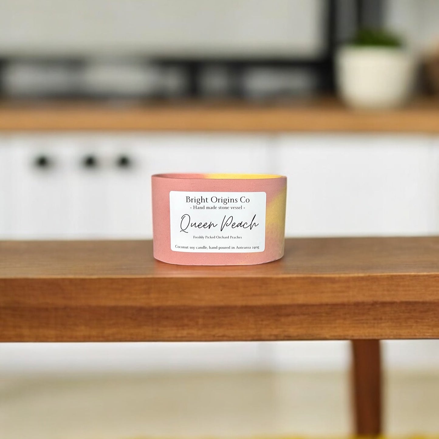 Queen Peach Candle